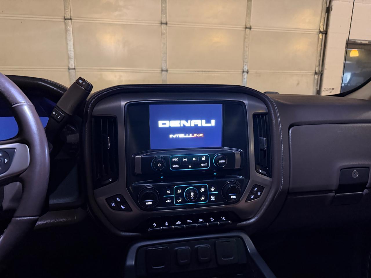 GMC Sierra 1500 Denali Crew Cab 4WD 2018