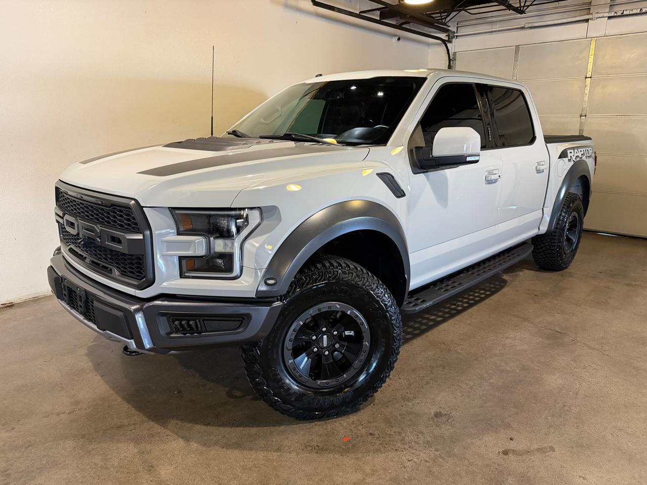 2017 Ford F-150 Raptor SuperCrew 4WD