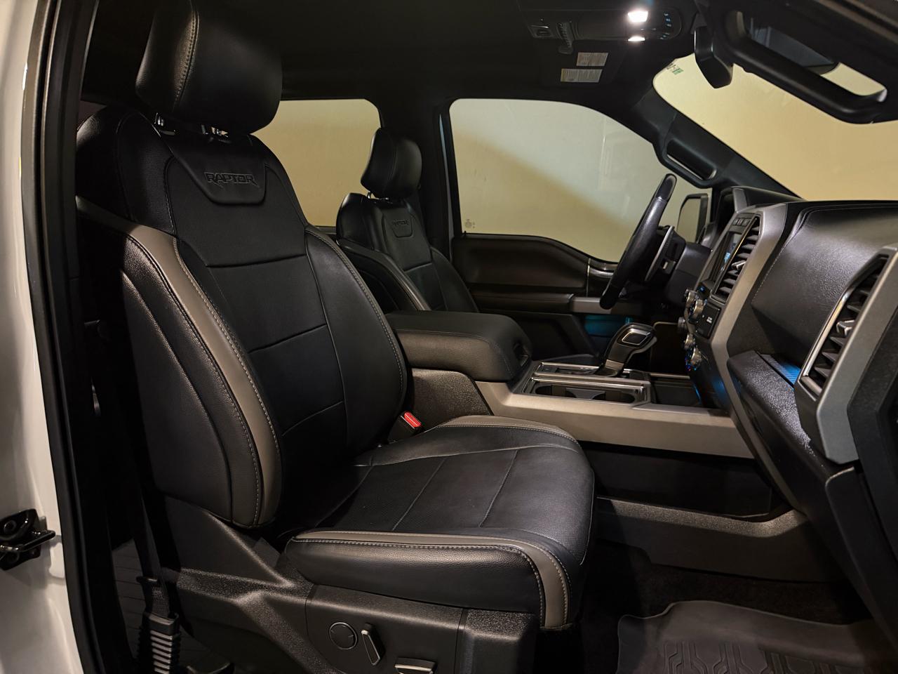 Ford F-150 Raptor SuperCrew 4WD 2017