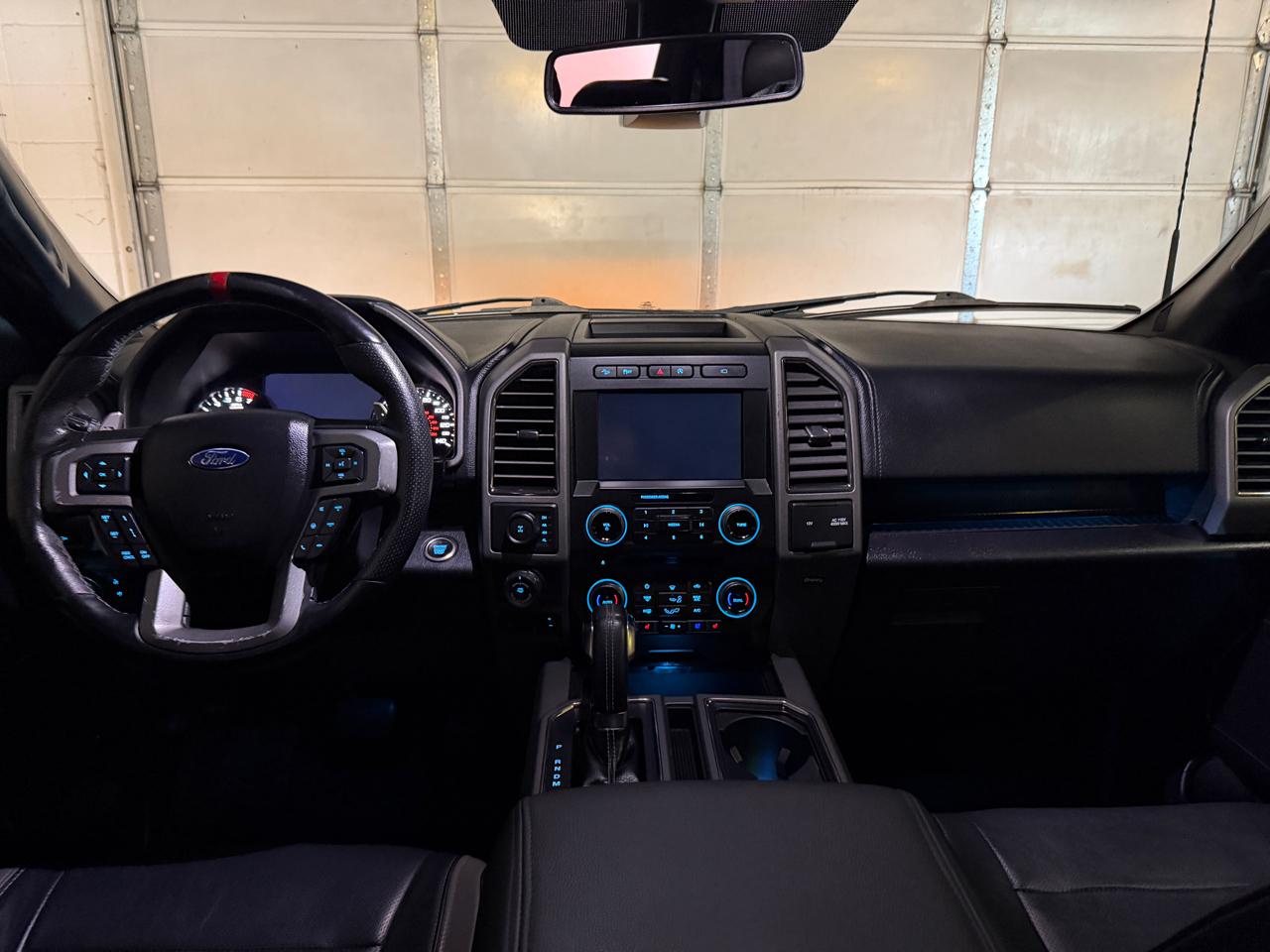 Ford F-150 Raptor SuperCrew 4WD 2017