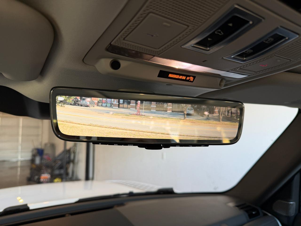 Land Rover Defender 130 First Edition 2023