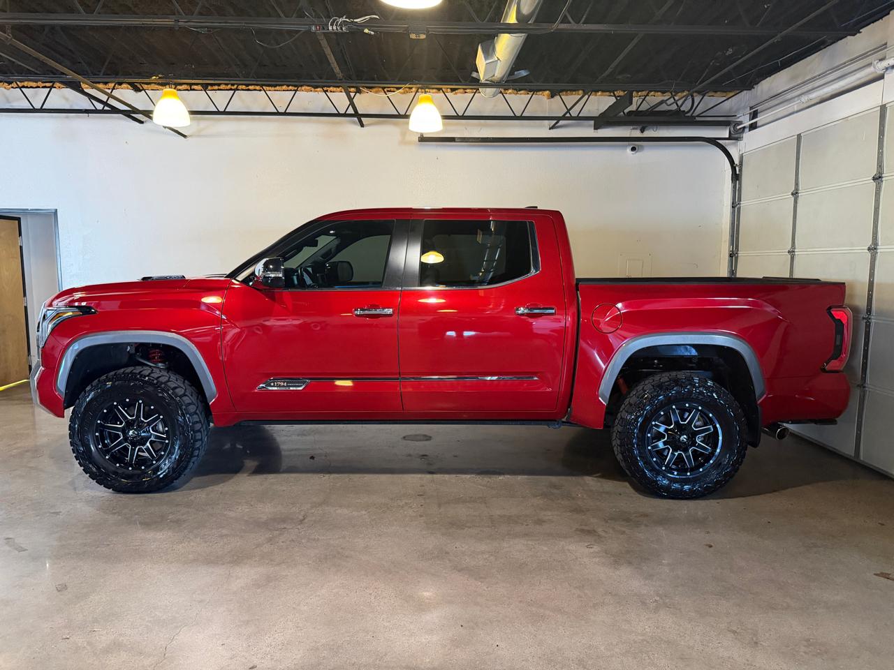 Toyota Tundra 1794 CrewMax 4WD 2024