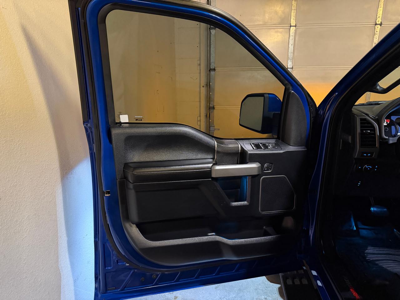 Ford F-150 Raptor SuperCrew 4WD 2018