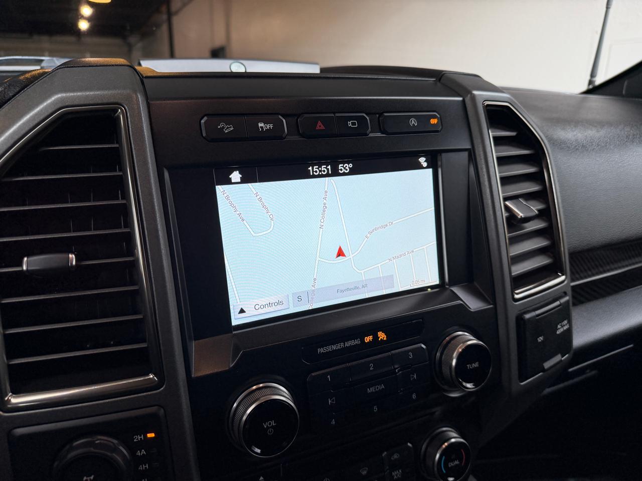 Ford F-150 Raptor SuperCrew 4WD 2018