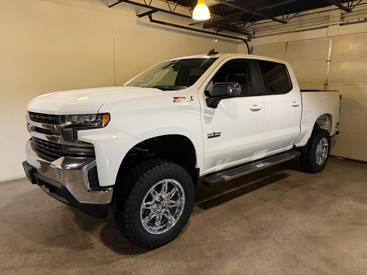 Chevrolet Silverado 1500 LT Crew Cab 4WD 2020