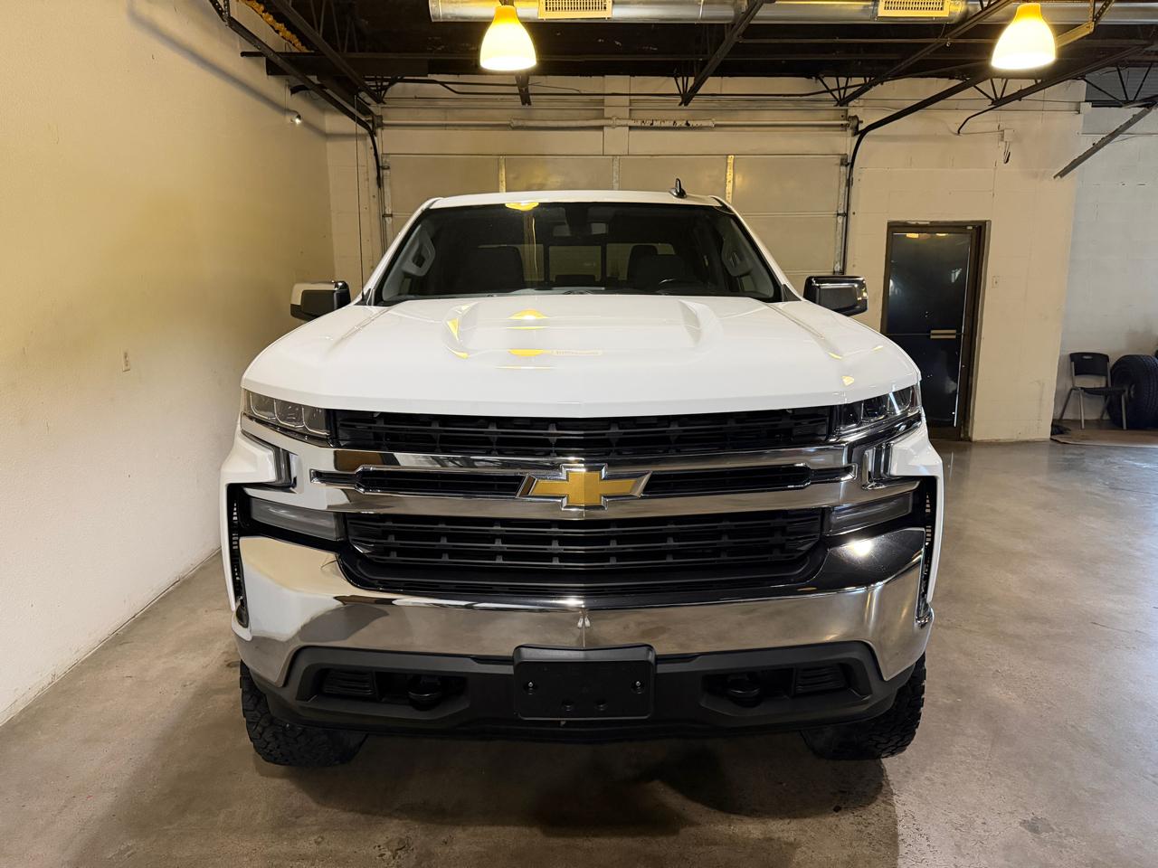 Chevrolet Silverado 1500 LT Crew Cab 4WD 2020