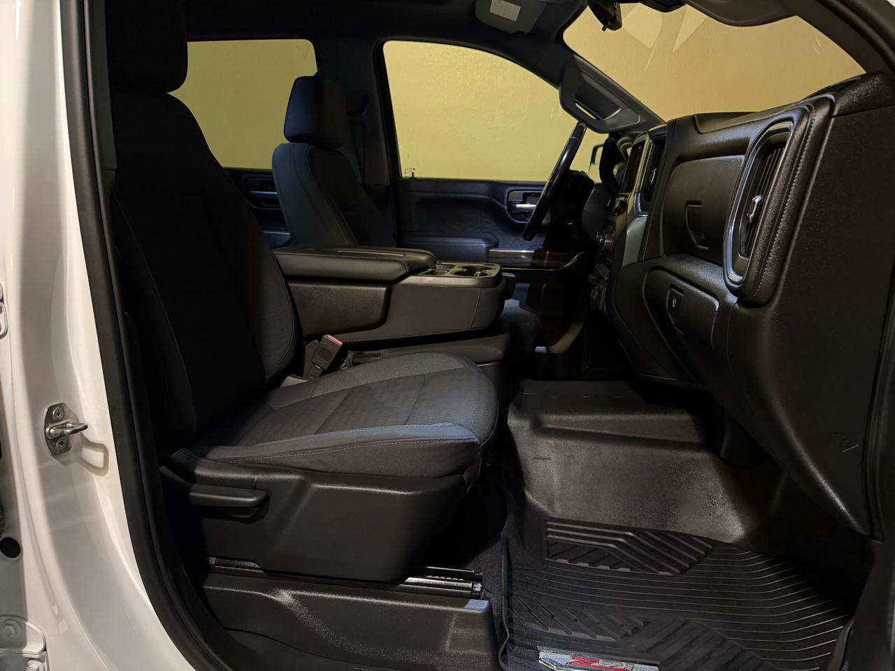 Chevrolet Silverado 1500 LT Crew Cab 4WD 2020