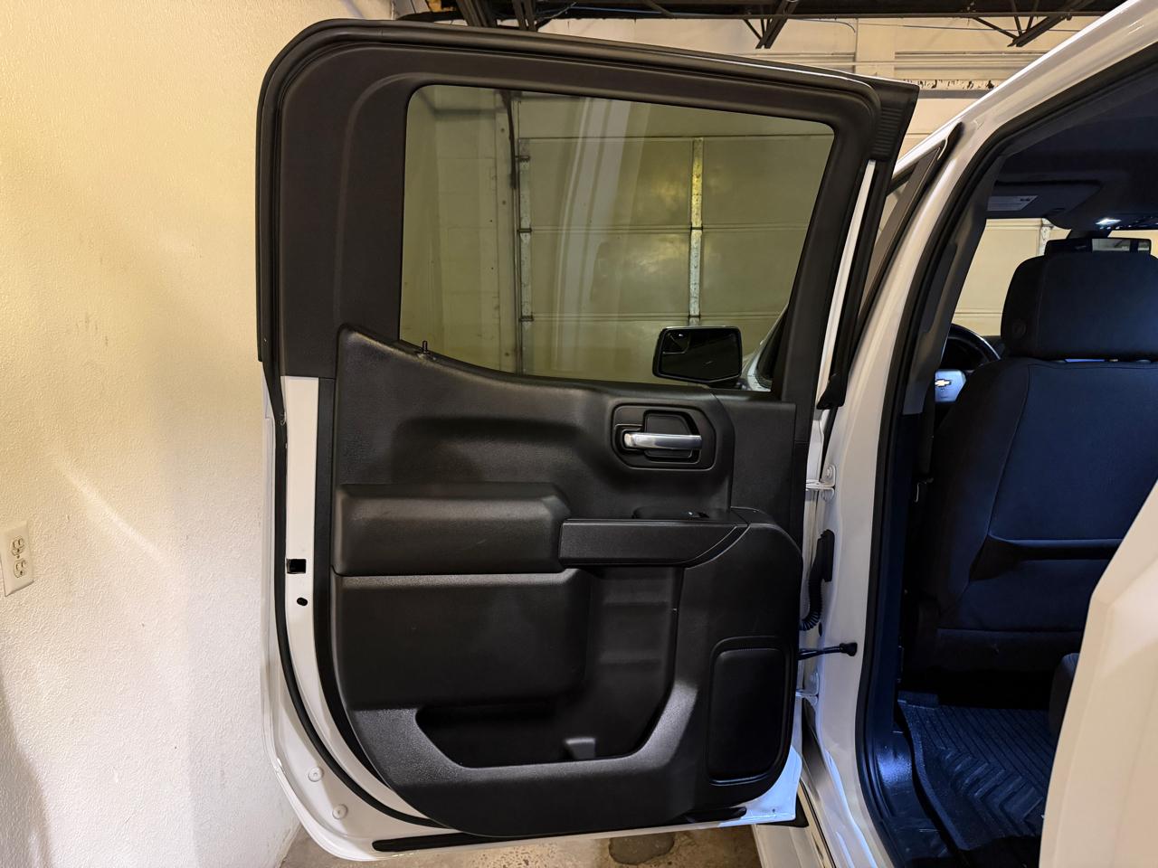 Chevrolet Silverado 1500 LT Crew Cab 4WD 2020