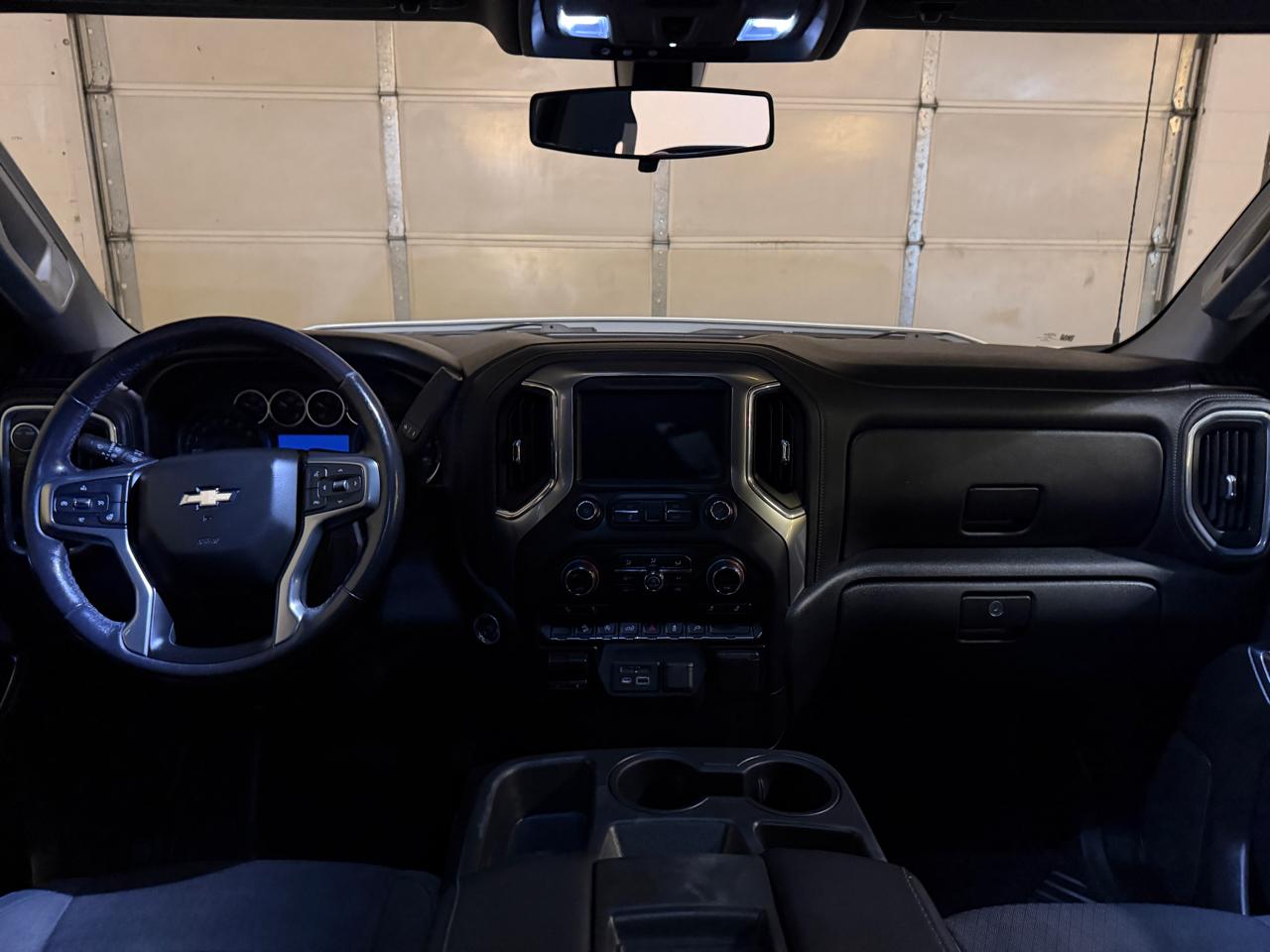 Chevrolet Silverado 1500 LT Crew Cab 4WD 2020