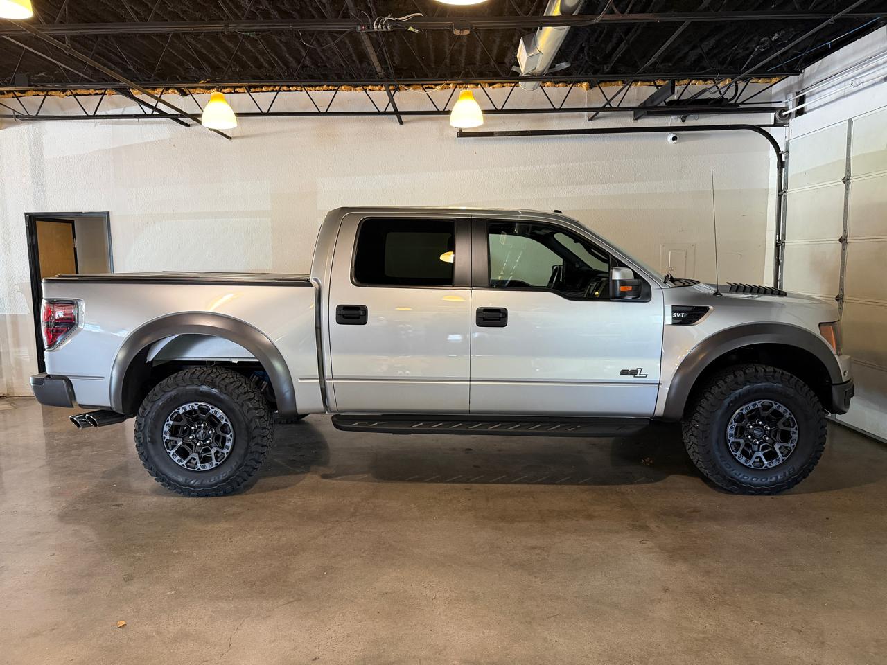 Ford F-150 SVT Raptor SuperCrew 5.5-ft. Bed 4WD 2012