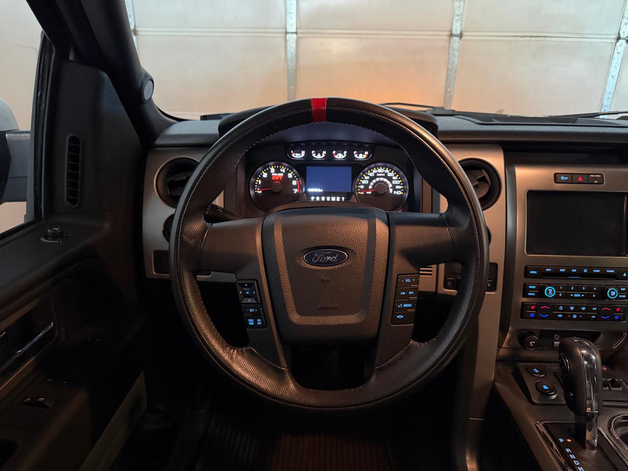 Ford F-150 SVT Raptor SuperCrew 5.5-ft. Bed 4WD 2012