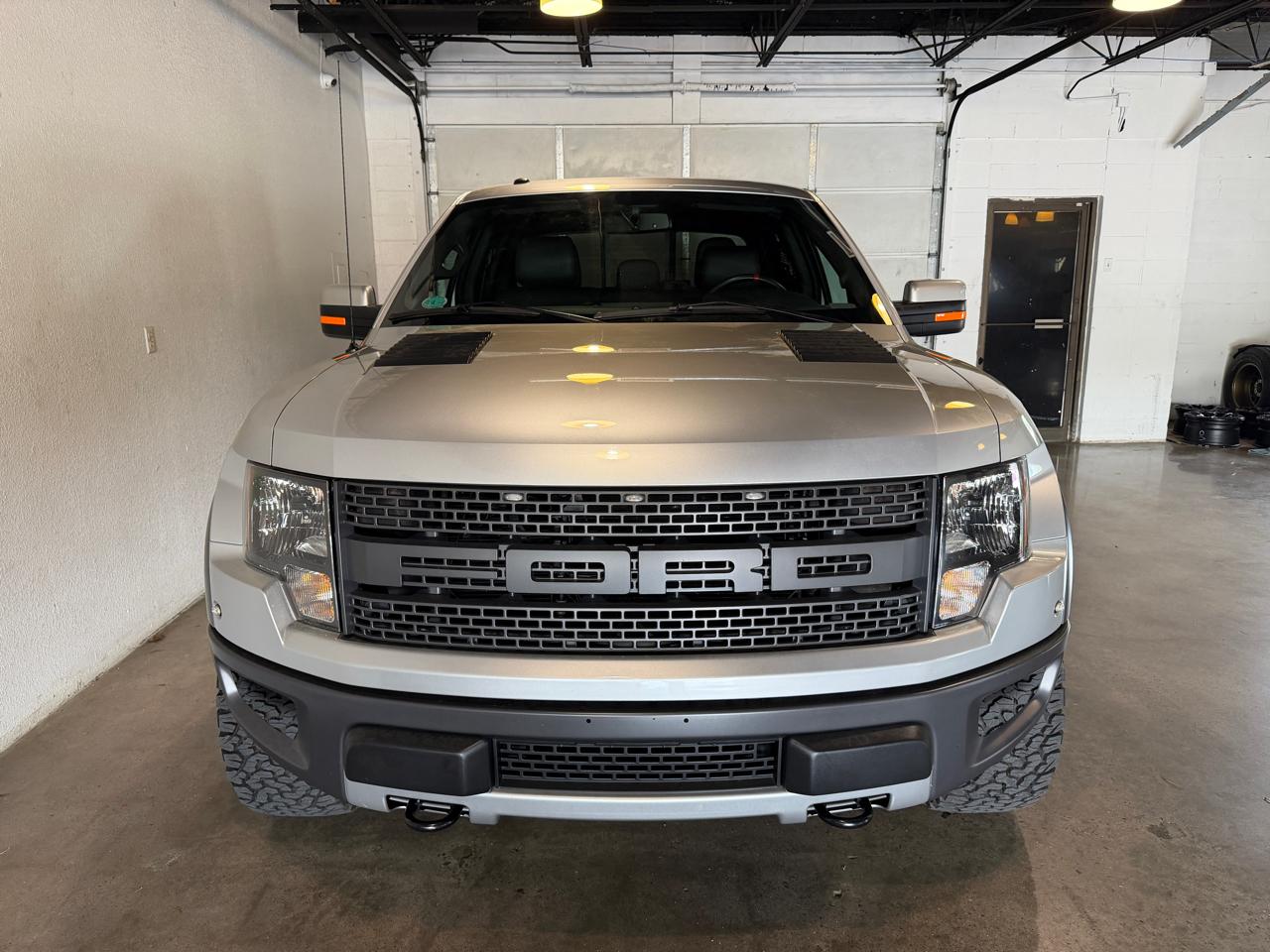 Ford F-150 SVT Raptor SuperCrew 5.5-ft. Bed 4WD 2012