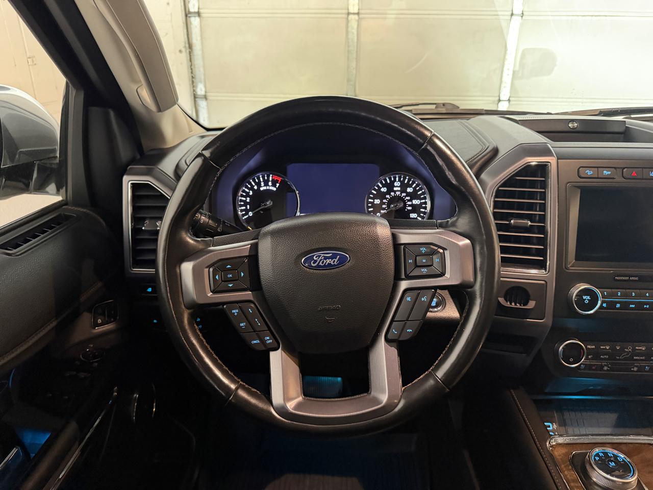 Ford Expedition Platinum 4WD 2019