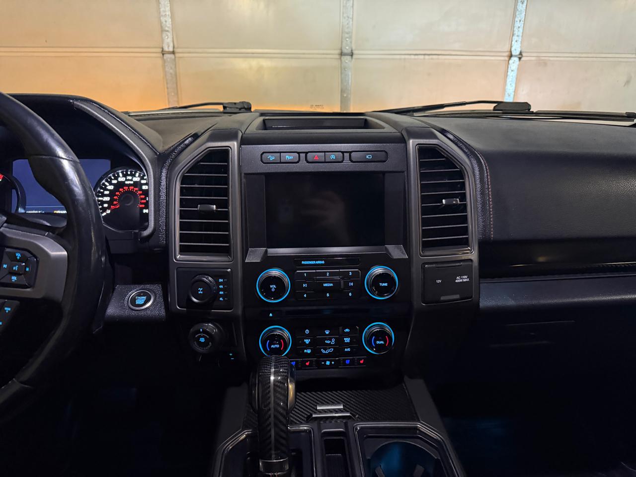 Ford F-150 Raptor SuperCrew 4WD 2017