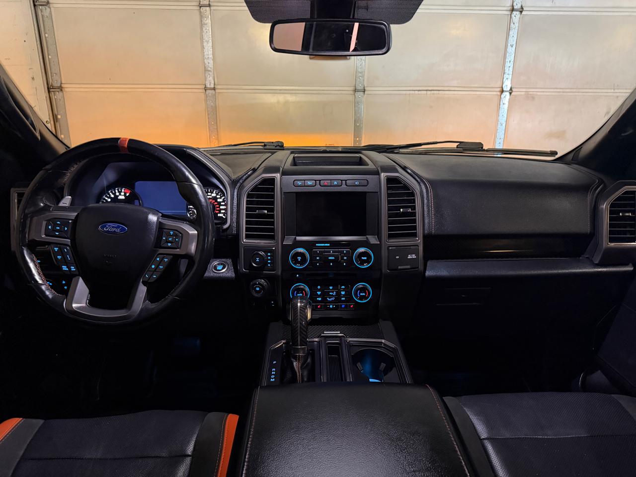 Ford F-150 Raptor SuperCrew 4WD 2017