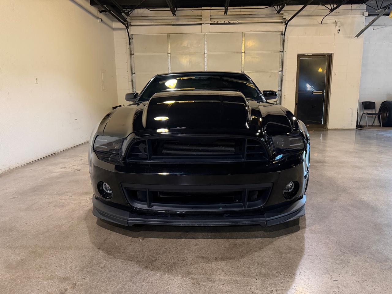 Ford Mustang GT Premium Coupe 2013