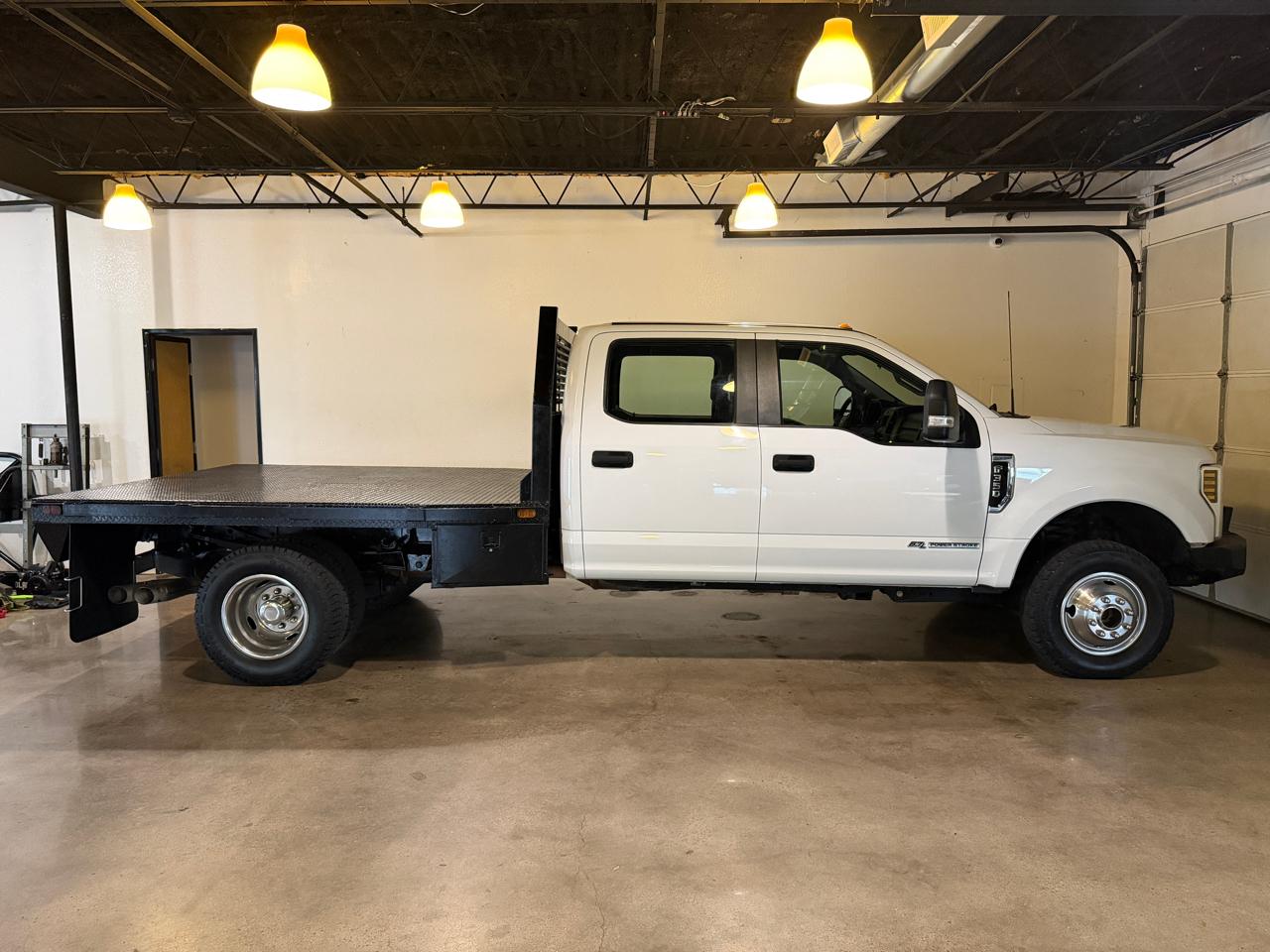 Ford F-350 SD XL Crew Cab DRW 4WD 2018