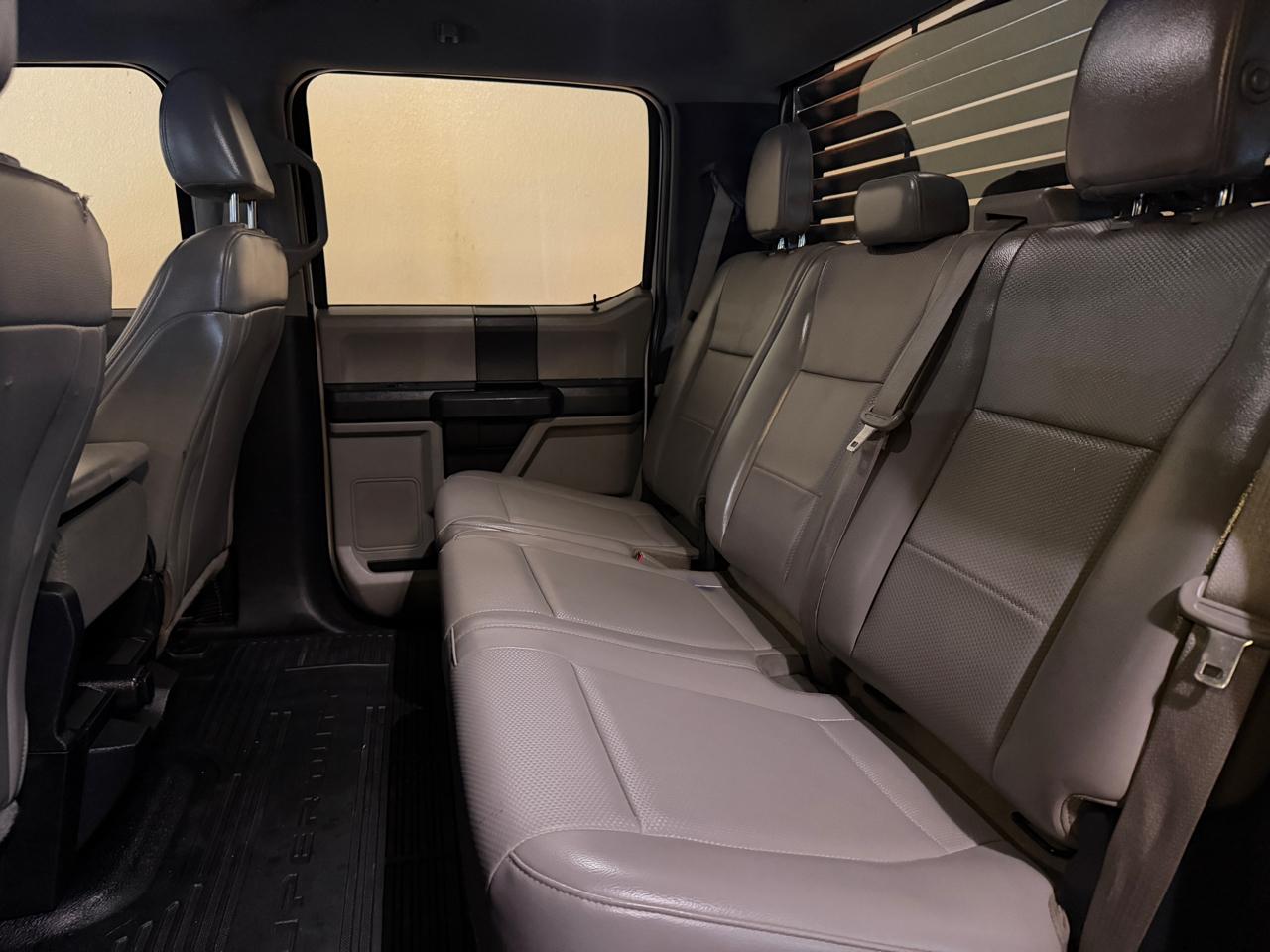 Ford F-350 SD XL Crew Cab DRW 4WD 2018