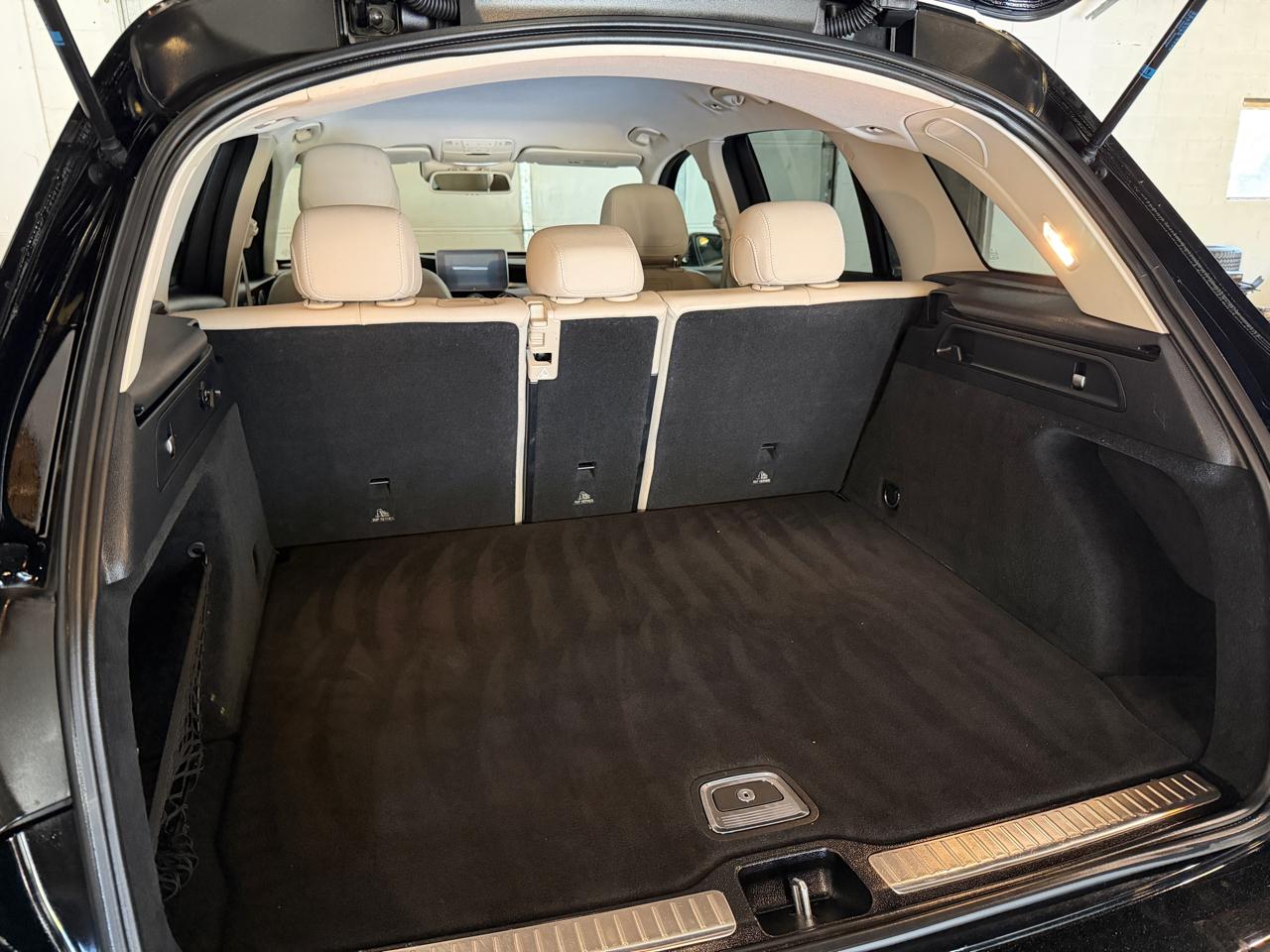 Mercedes-Benz GLC-Class GLC300 4MATIC 2019