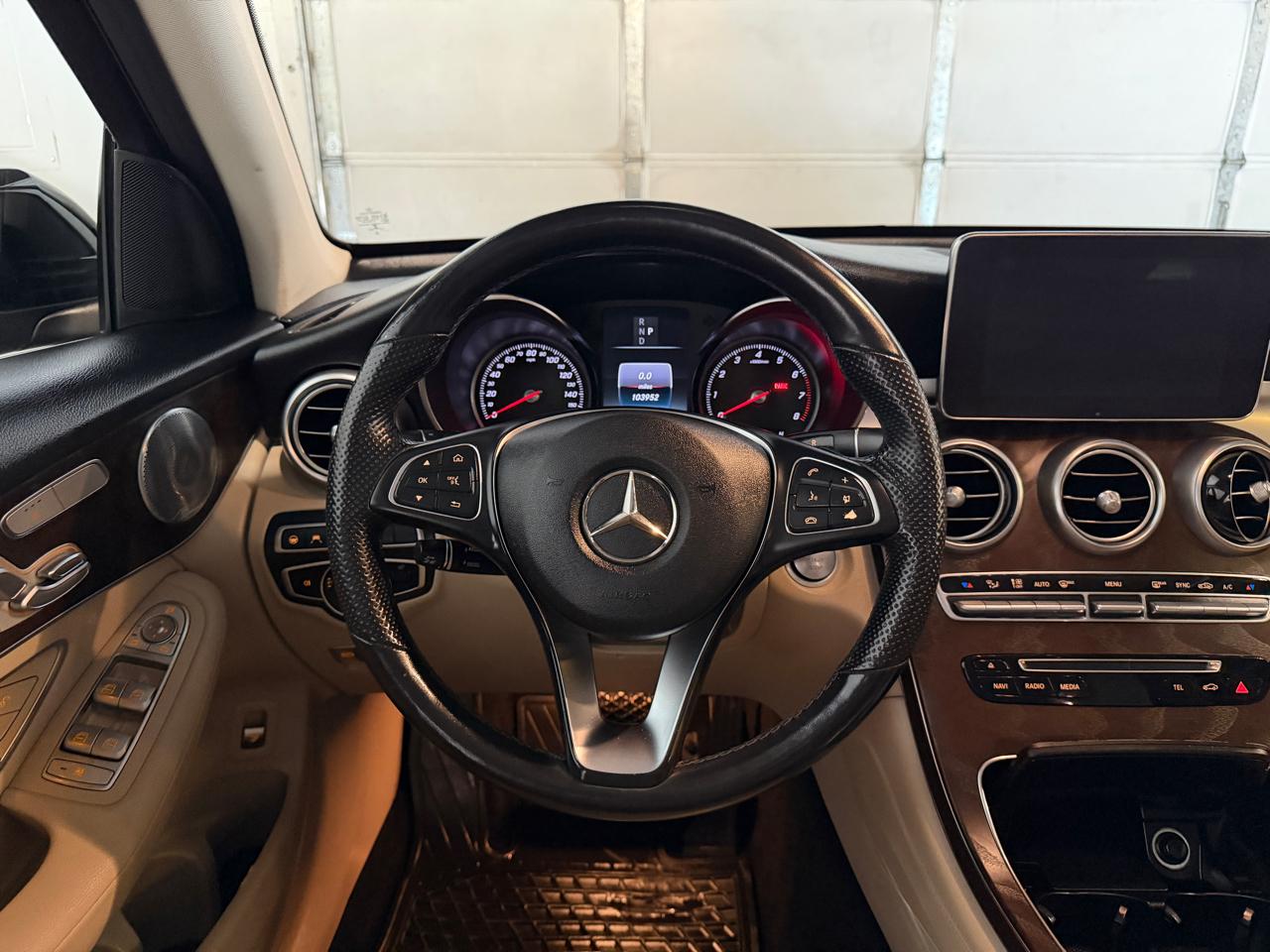 Mercedes-Benz GLC-Class GLC300 4MATIC 2019
