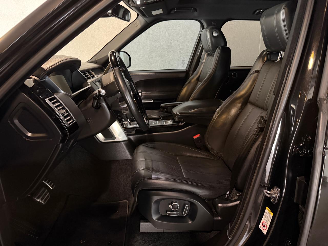 Land Rover Range Rover Supercharged 2016