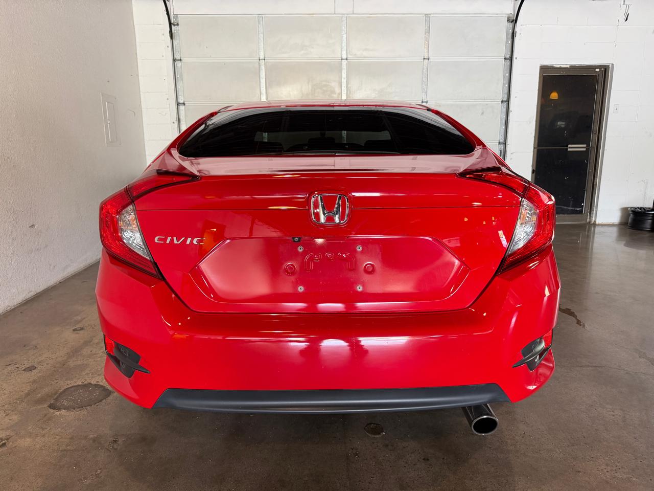 Honda Civic LX Sedan 6MT 2017