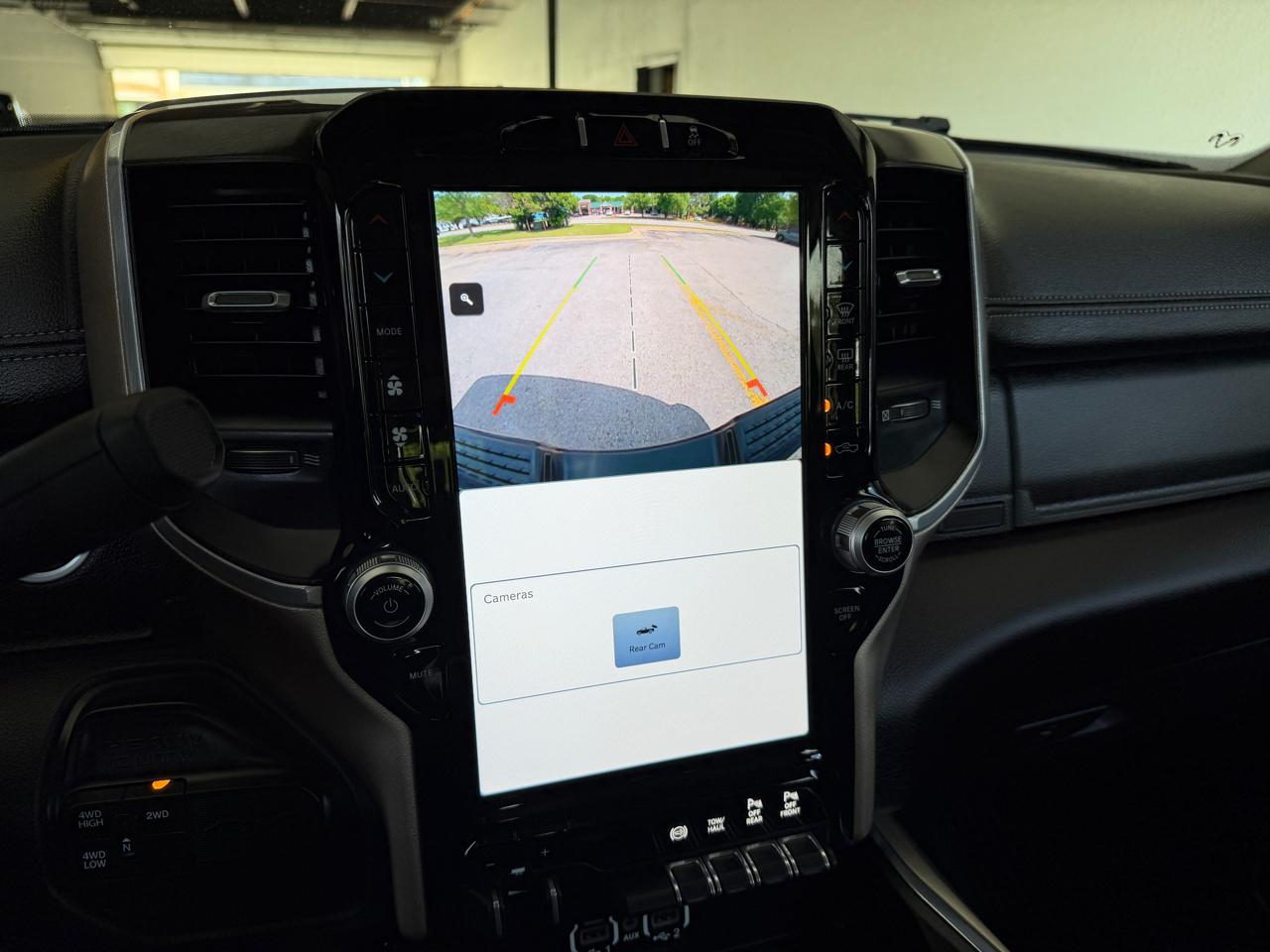 RAM 3500 Laramie Crew Cab 4WD 2023