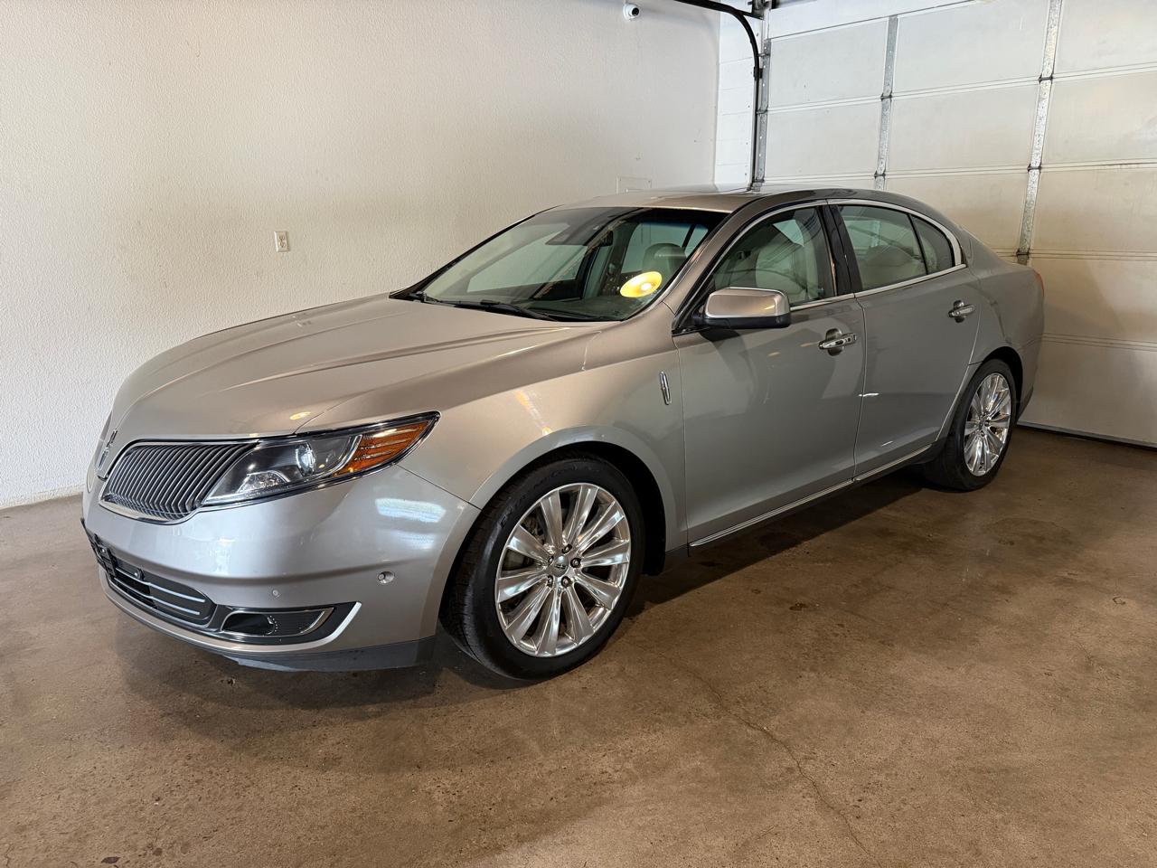 Lincoln MKS EcoBoost AWD 2016