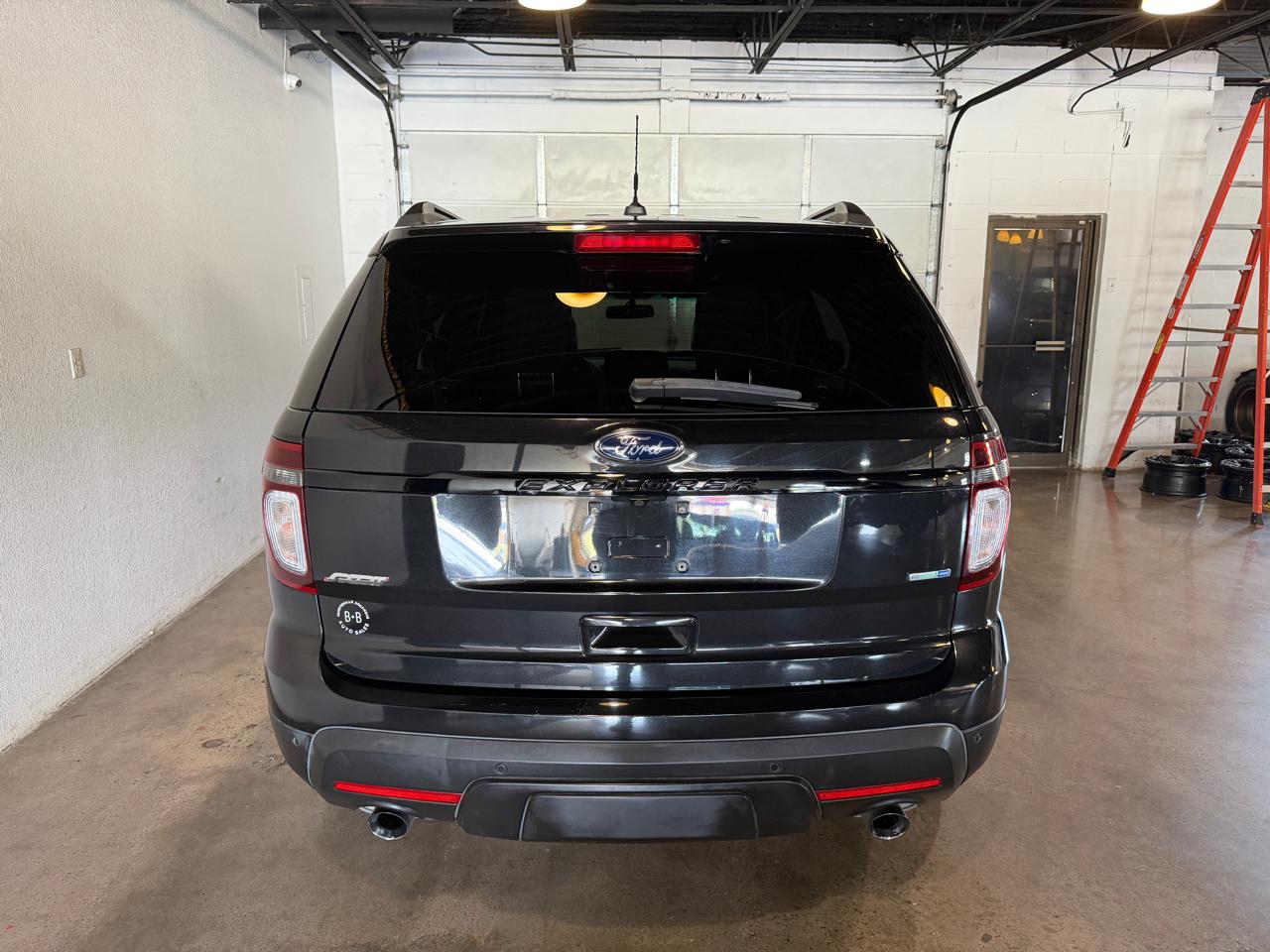 Ford Explorer Sport 4WD 2014