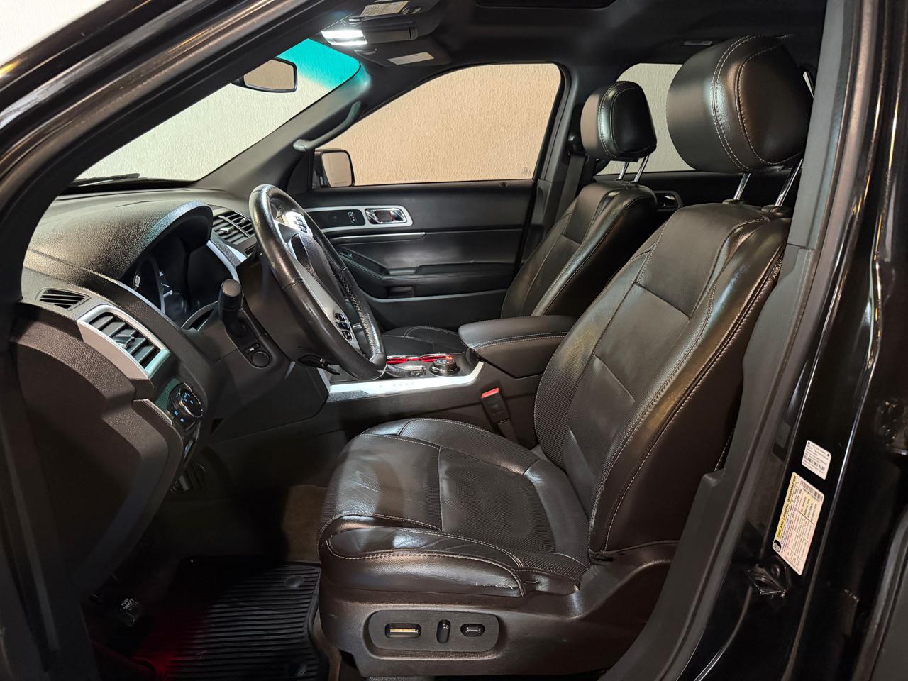 Ford Explorer Sport 4WD 2014
