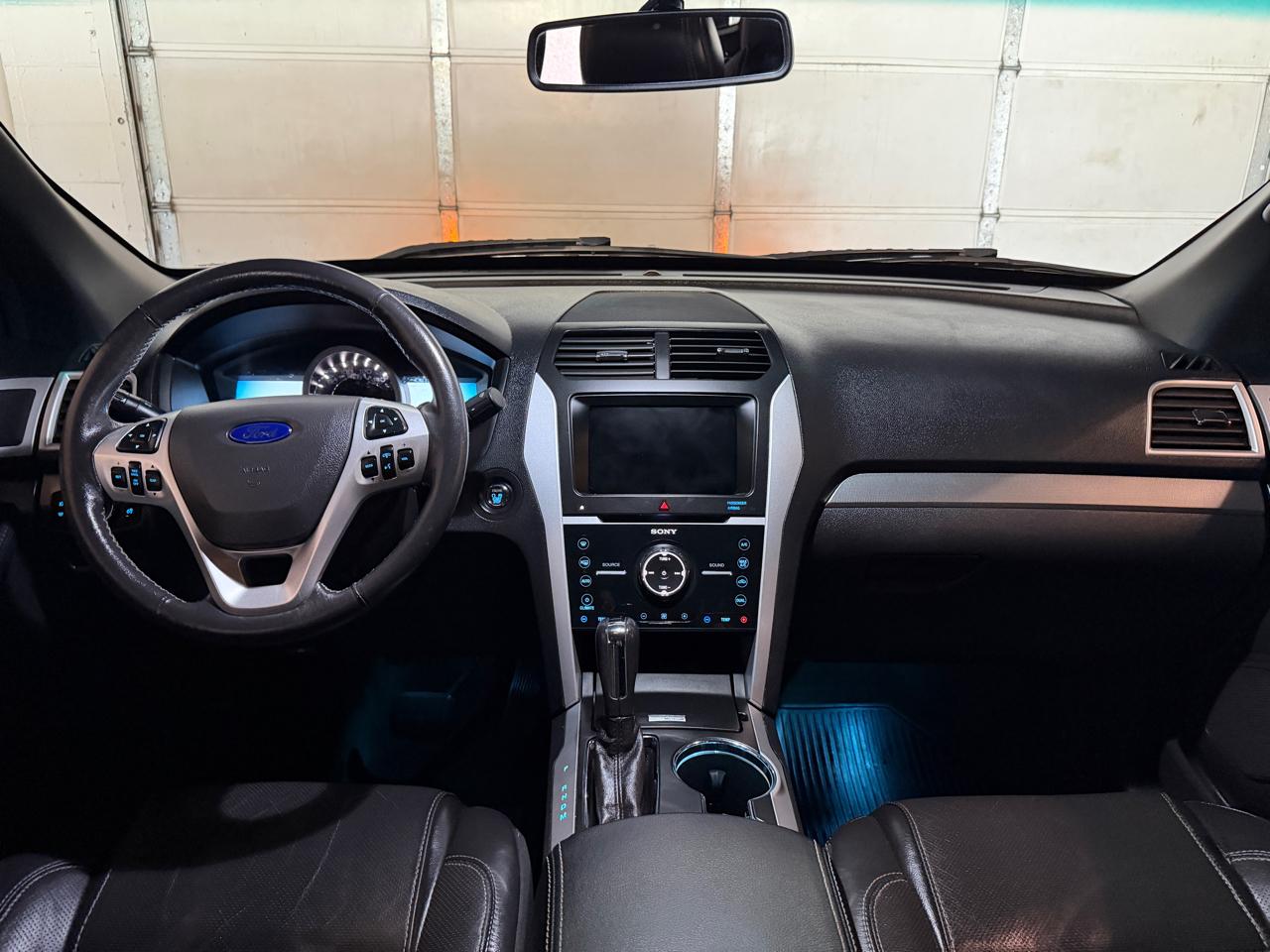 Ford Explorer Sport 4WD 2014
