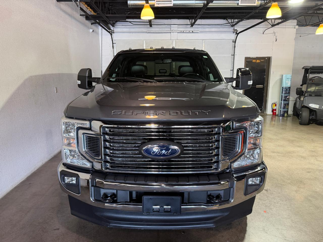 Ford F-350 SD Lariat Crew Cab 4WD DRW 2022