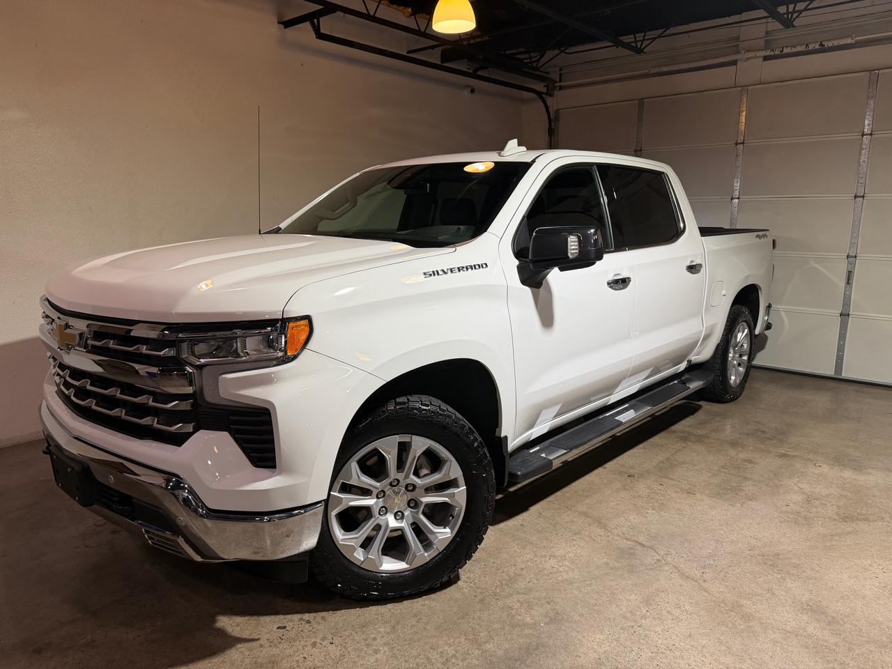 2023 Chevrolet Silverado 1500 LTZ Crew Cab 4WD