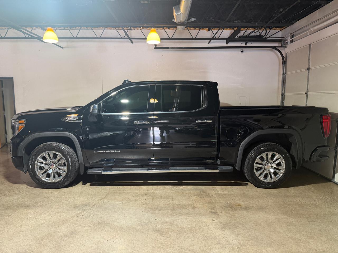GMC Sierra 1500 Denali Crew Cab 4WD 2020