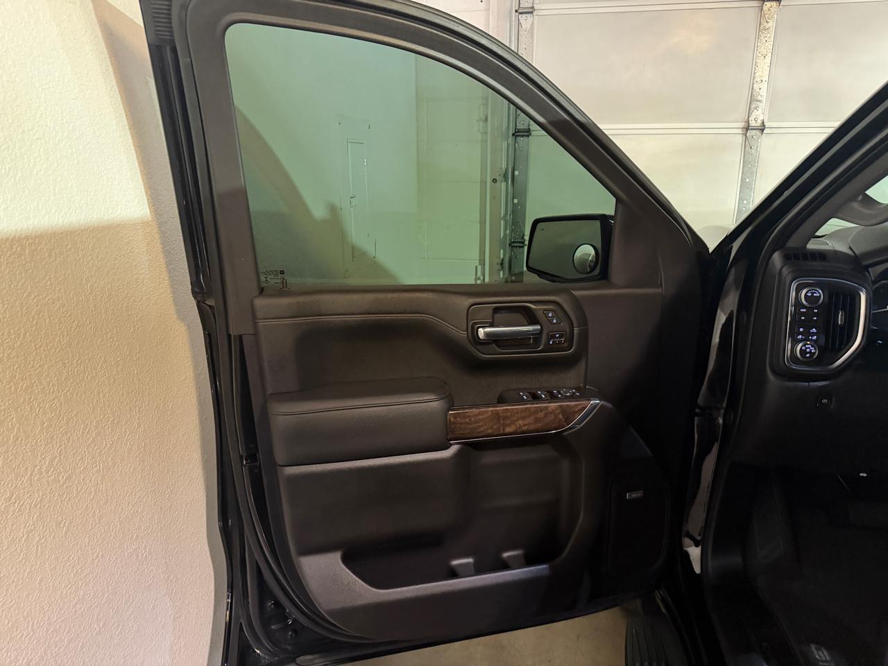 GMC Sierra 1500 Denali Crew Cab 4WD 2020