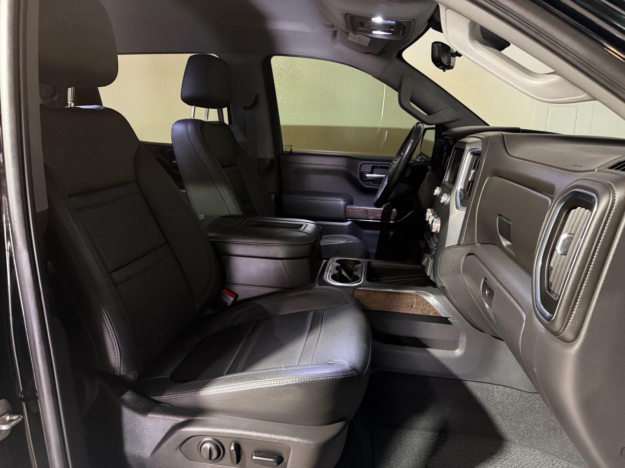 GMC Sierra 1500 Denali Crew Cab 4WD 2020