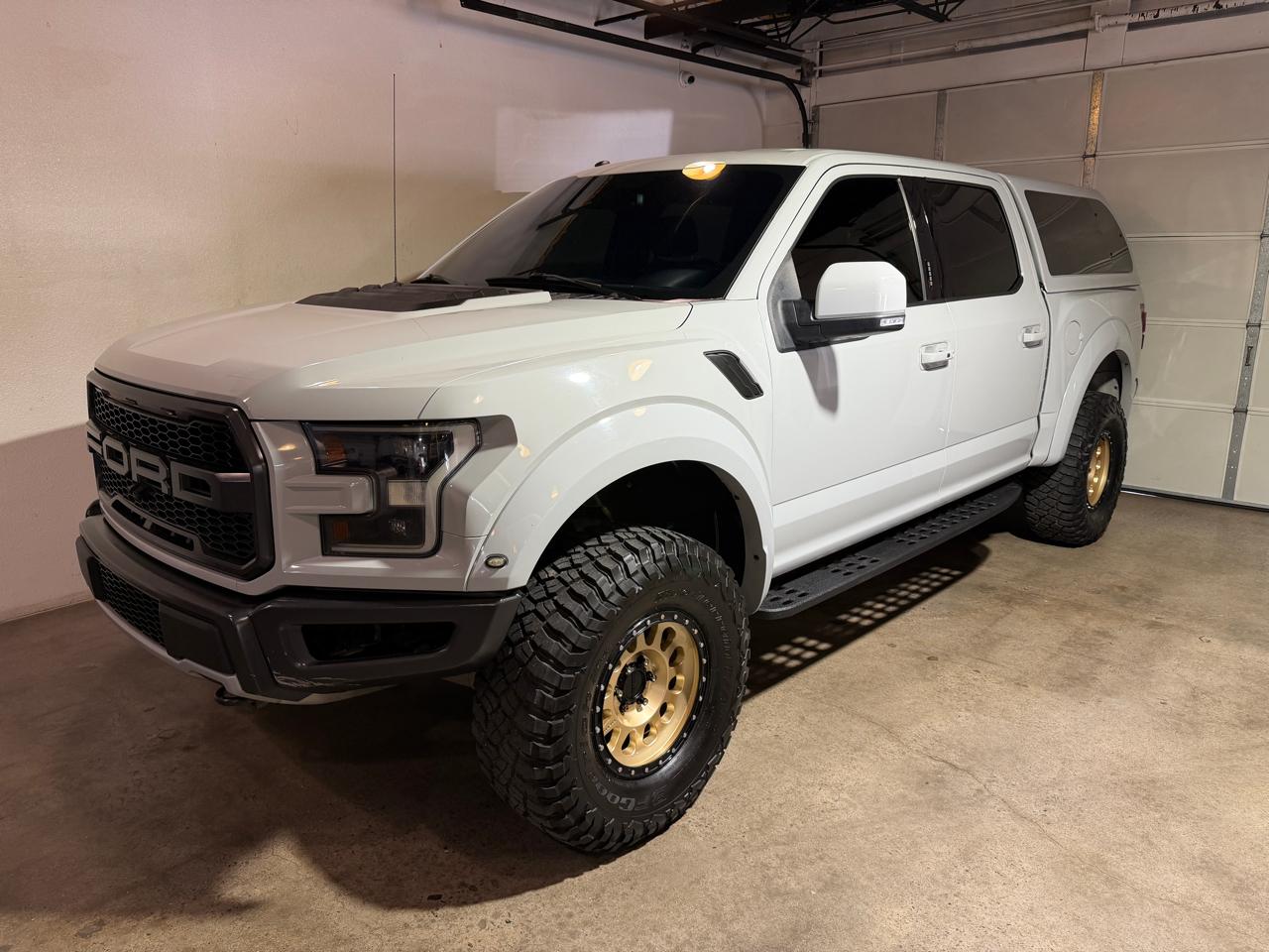 Ford F-150 Raptor SuperCrew 4WD 2017