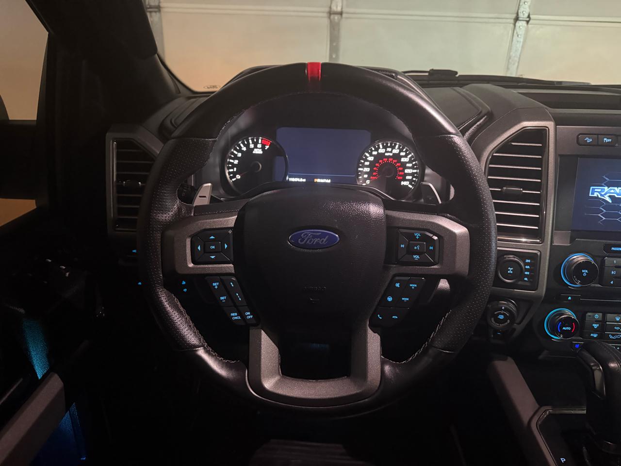 Ford F-150 Raptor SuperCrew 4WD 2017