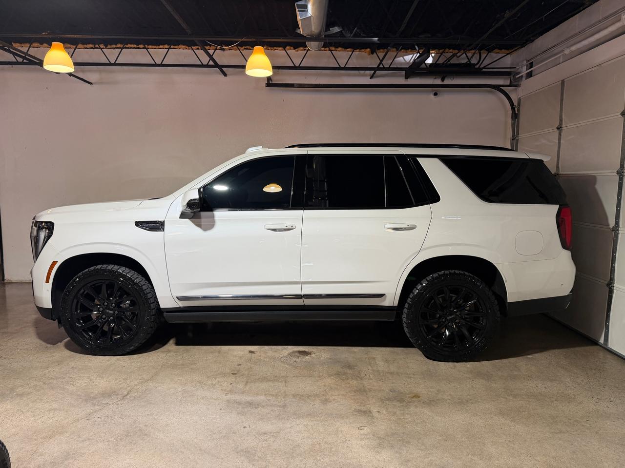 GMC Yukon Denali Ultimate 4WD 2025