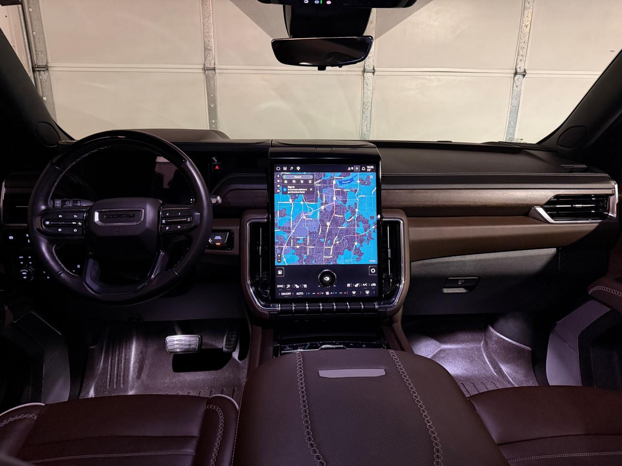 GMC Yukon Denali Ultimate 4WD 2025