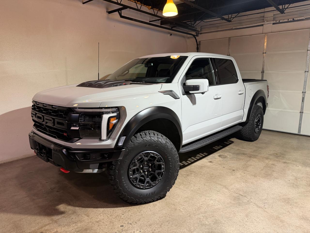 Ford F-150 Raptor SuperCrew 4WD 2026