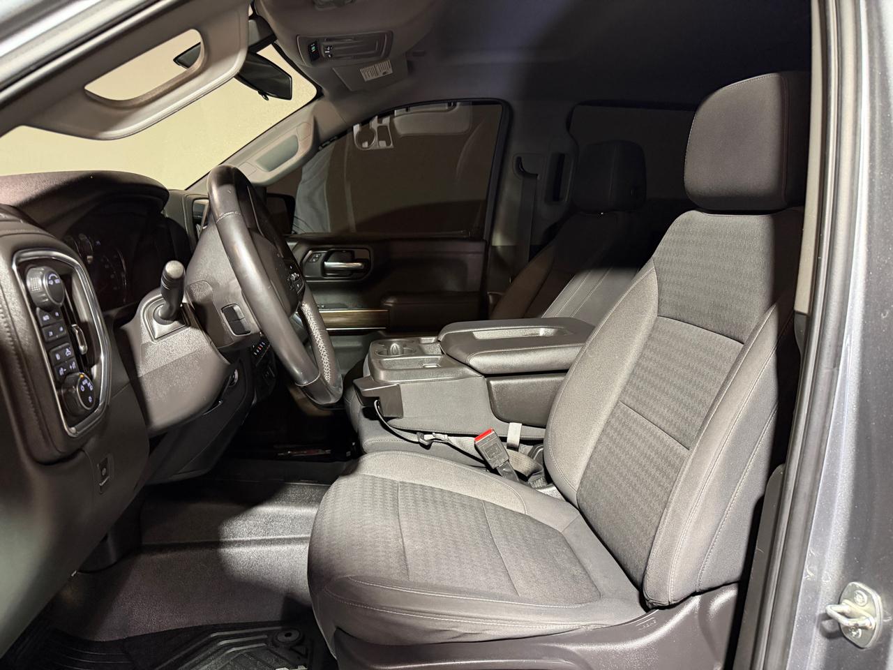 Chevrolet Silverado 1500 RST Crew Cab 4WD 2021