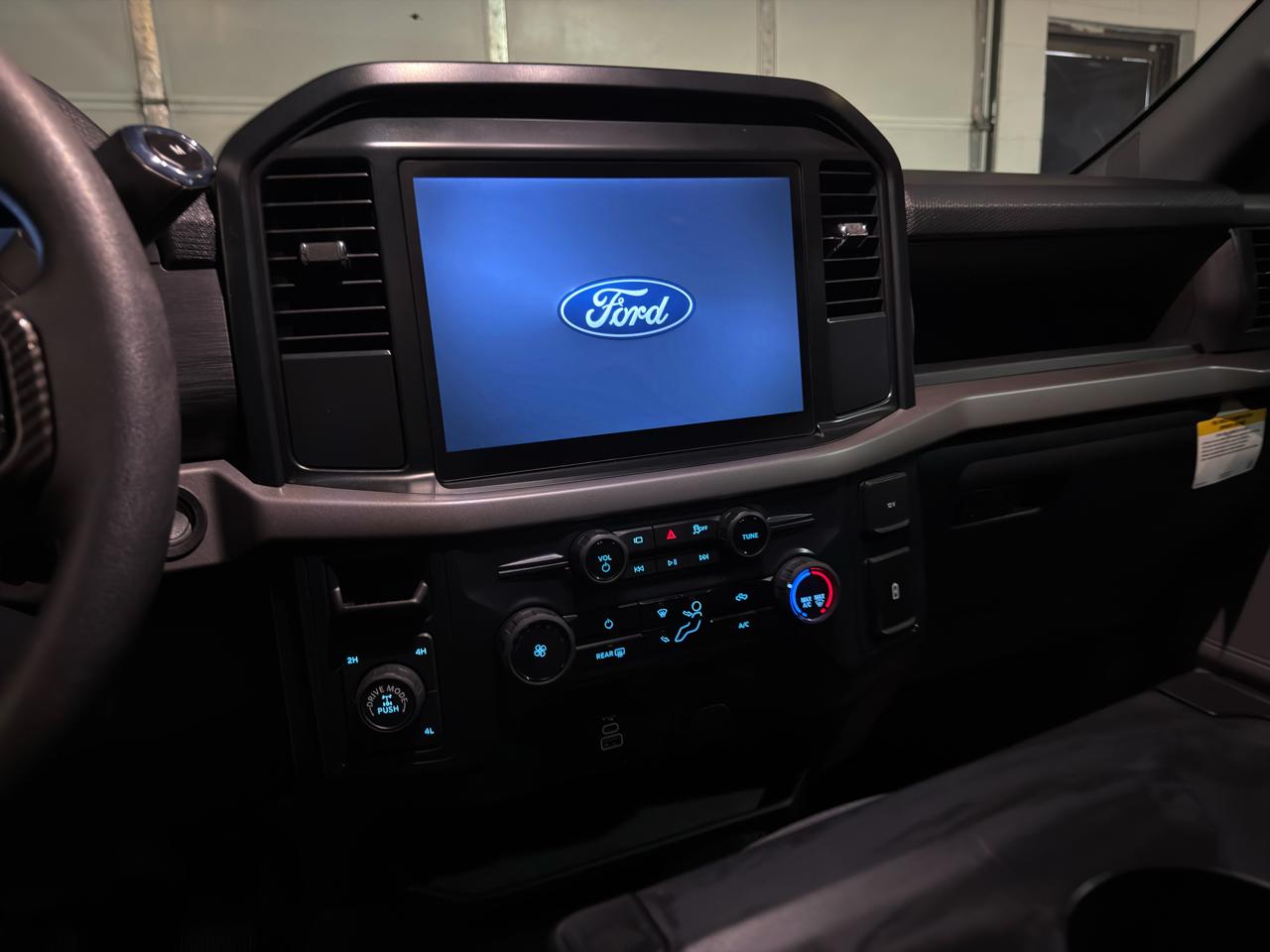 Ford F-150  2025