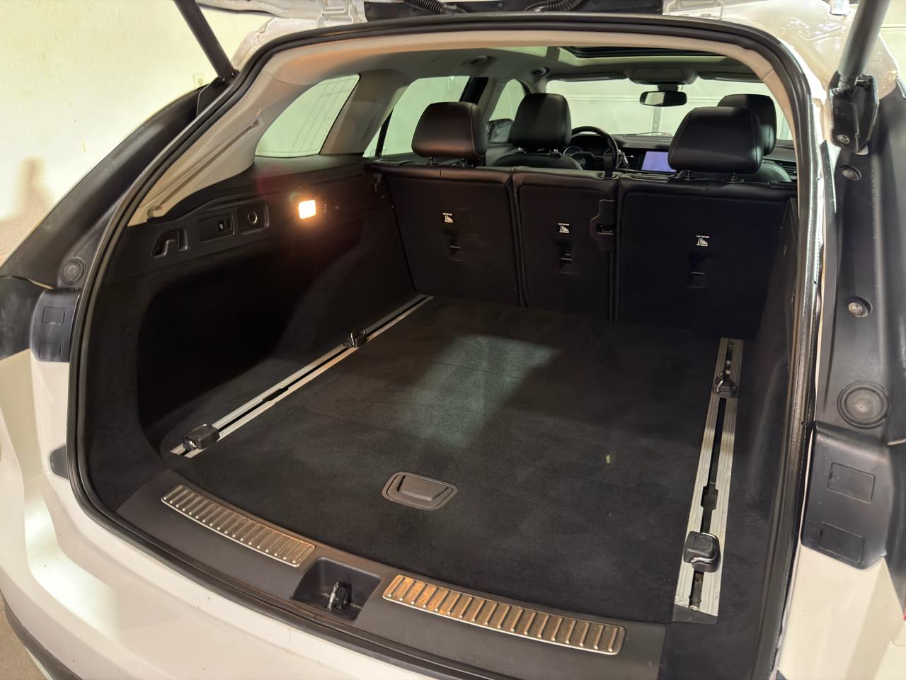 Buick Regal TourX Essence 2018