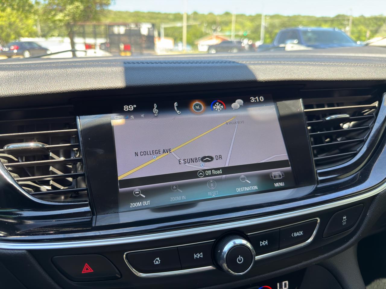 Buick Regal TourX Essence 2018