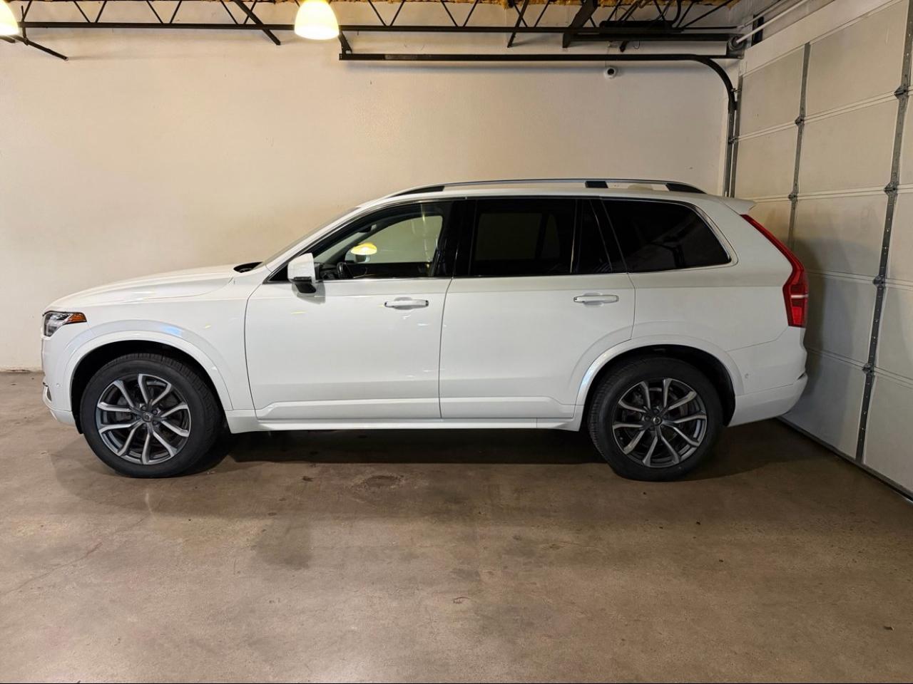Volvo XC90 T6 Momentum AWD 2017