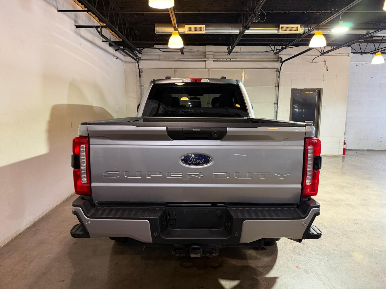 Ford F-250 SD XL Crew Cab 4WD 2024