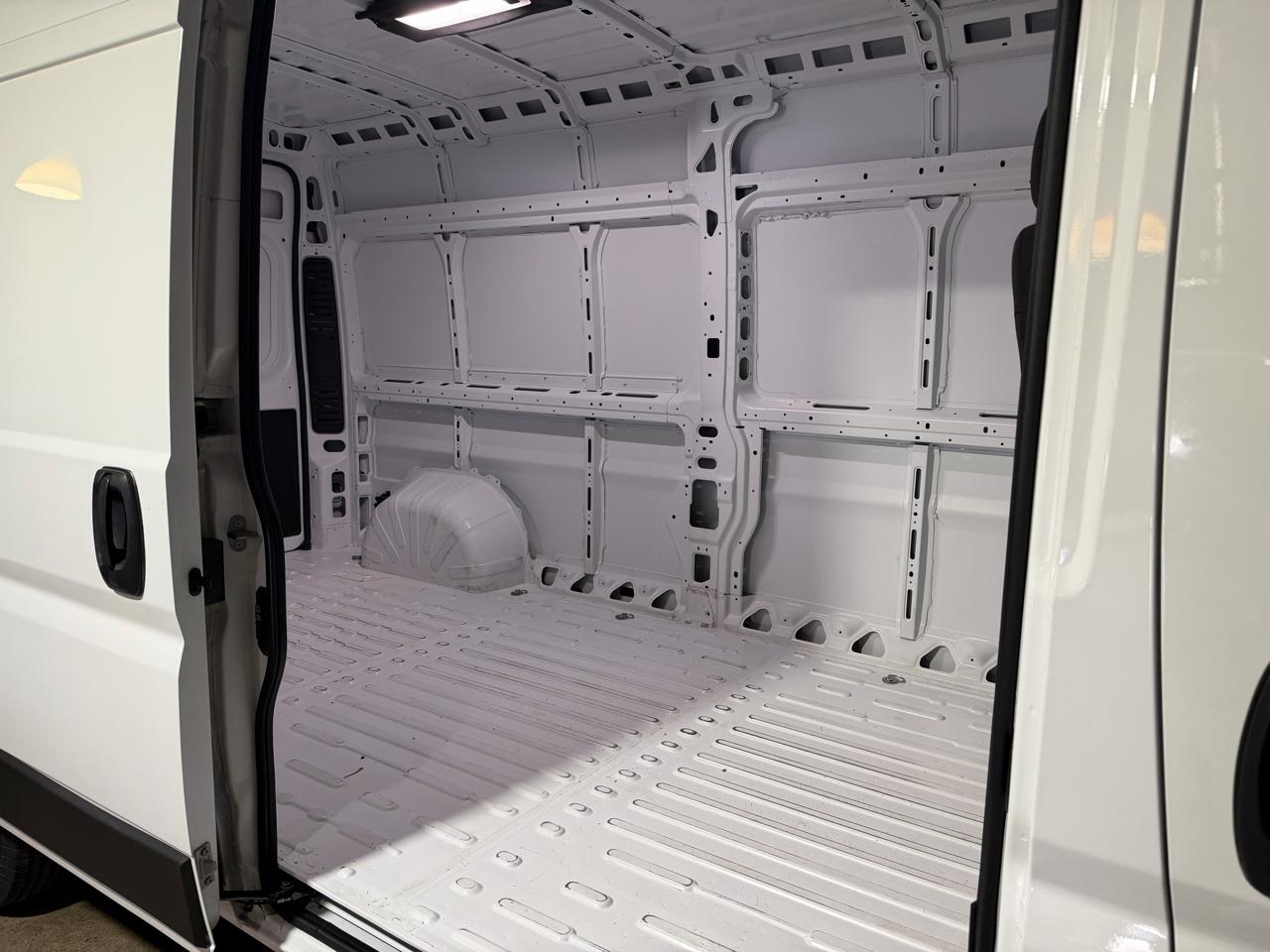 RAM Promaster  2025