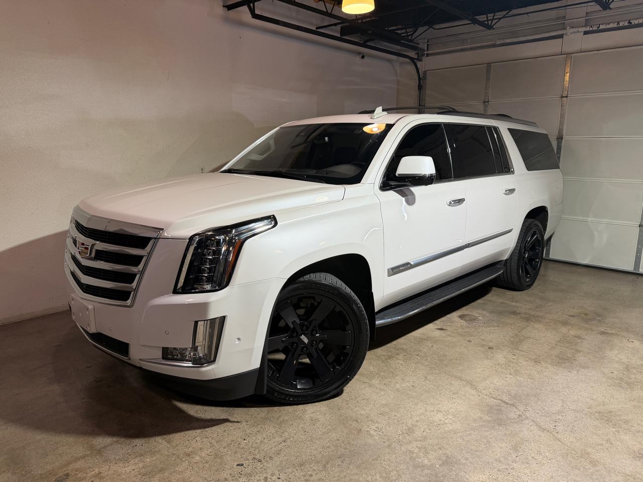 Cadillac Escalade ESV Luxury 4WD 2020