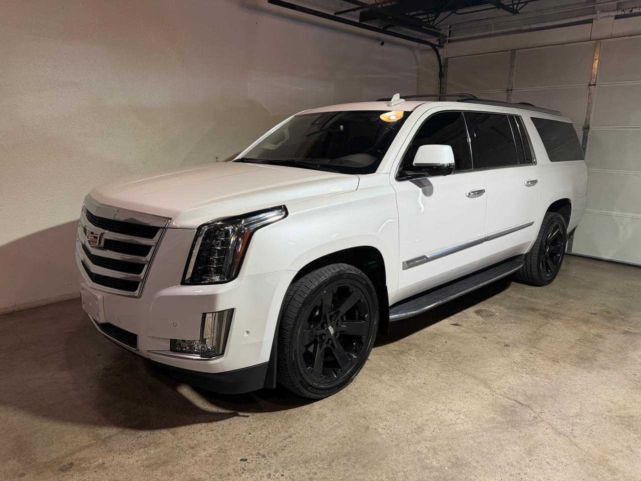 Cadillac Escalade ESV Luxury 4WD 2020